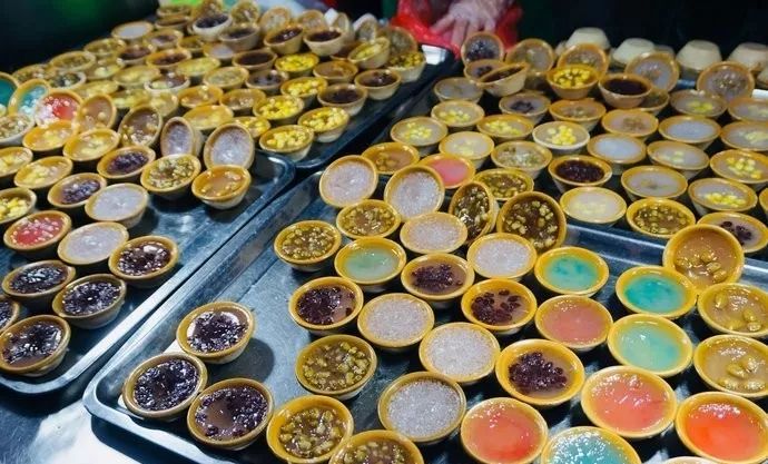 这几条美食街才是人气最旺的地方,最值得去的10条美食街