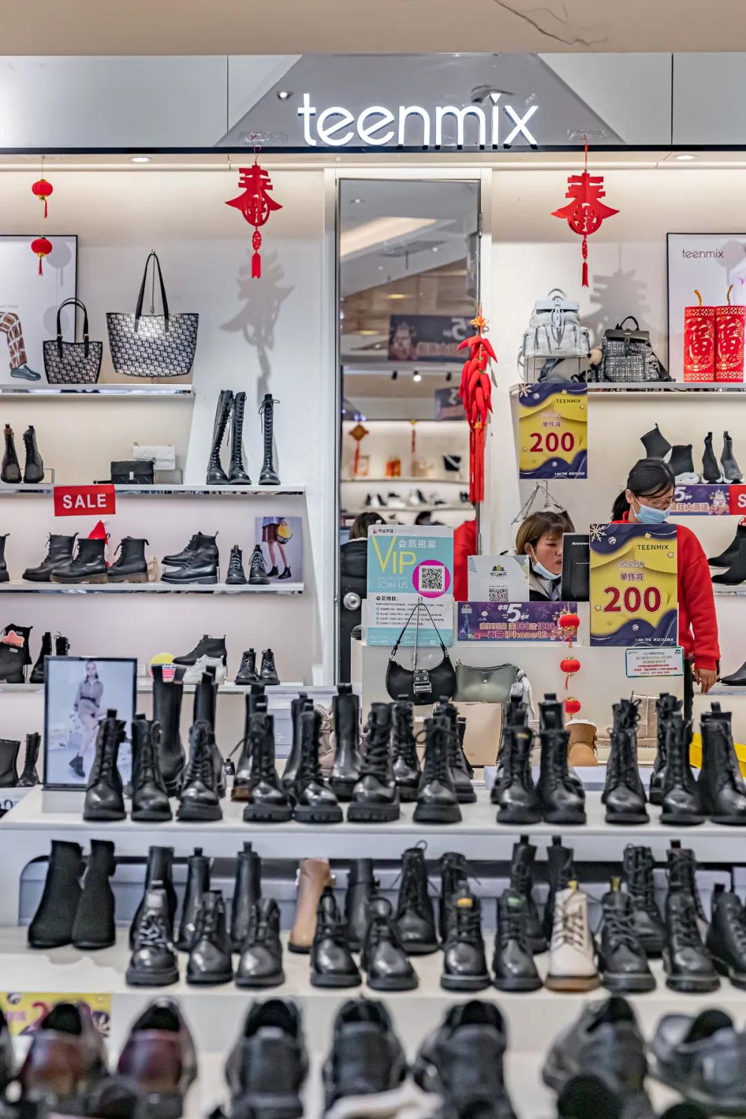 意大利风情小镇4期交付,沈阳意大利风情小镇怎么样