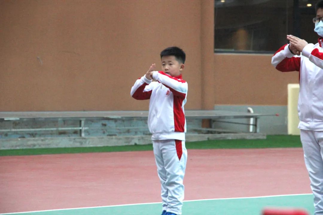 东方红小学兴趣班,北京东方红学校特色课程