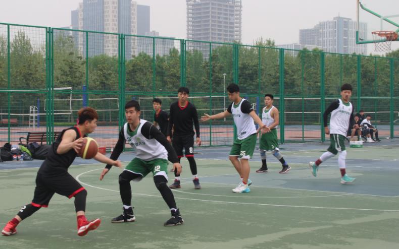 上大学感到特别难受压抑心里累,上大学了感觉压力好大