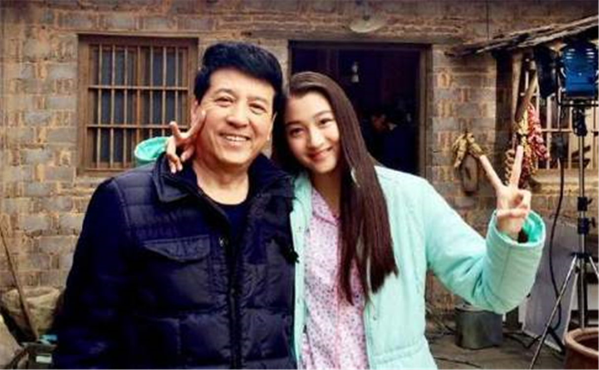 女儿很漂亮是什么感受,女儿太漂亮了看着就烦恼