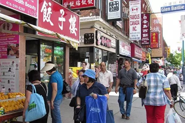 10年前他为了移民加拿大卖掉北京两套房，结果令人很意外