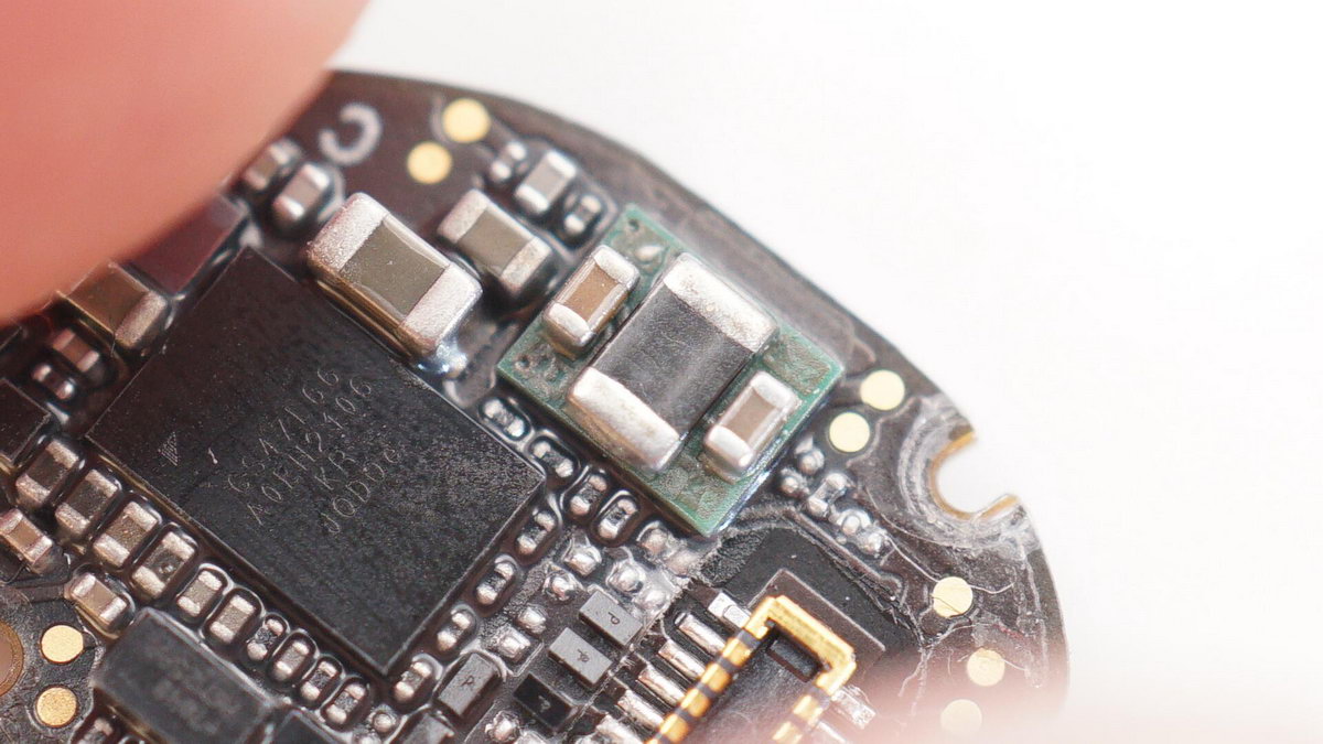 airpodspro和beatsstudiobuds到底谁好,beatsstudiobuds对比airpods第三代