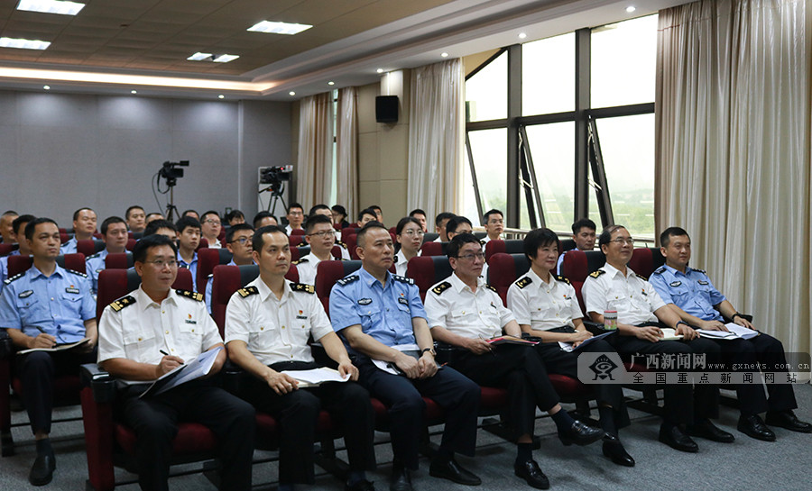 [微影*党**课]触真情微影*党**课走进水口海关及缉私分局