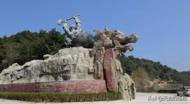 陕西的大蛤蟆,最大癞蛤蟆吃天鹅肉