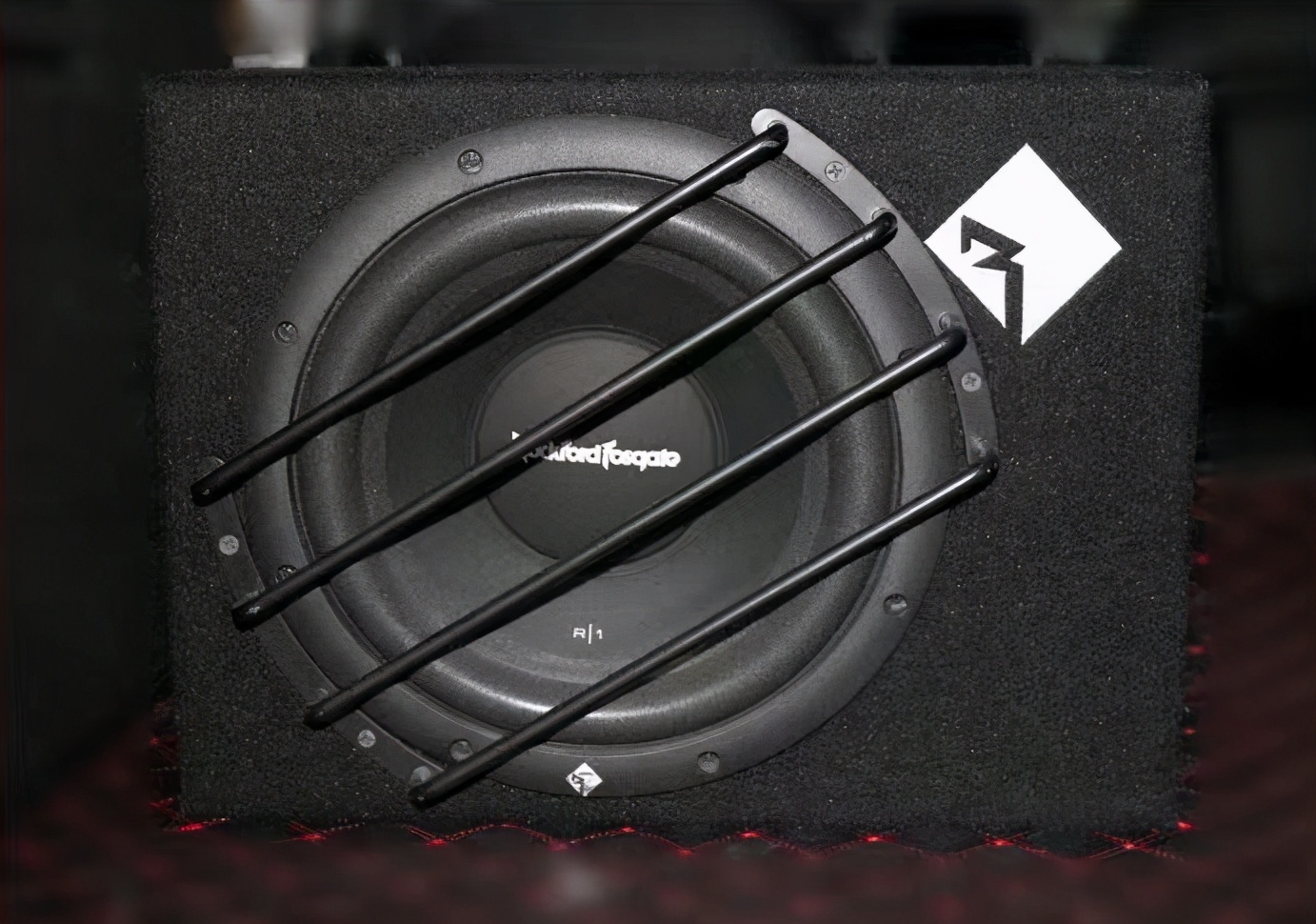 江苏全新jeep指南者改装音响,jeep指南者汽车音响换什么比较好