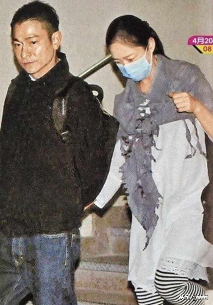 刘德华演唱会失声痛哭完整版后续,刘德华2018演唱会哭片段