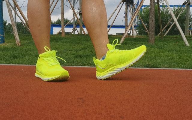 咕咚10k悦弹跑鞋适合中考吗,咕咚24k跑鞋
