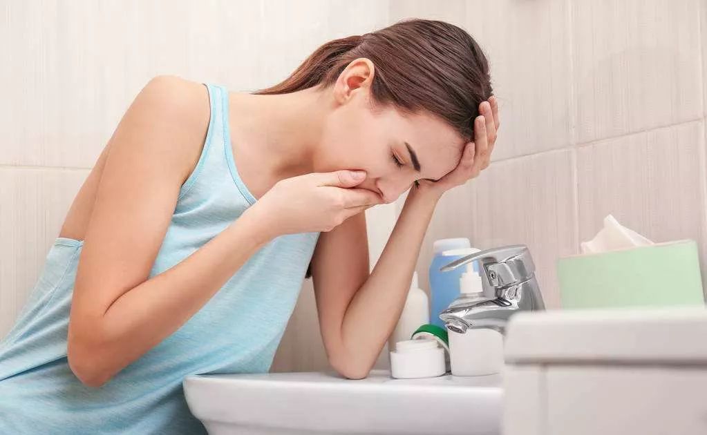 孕期孕吐厉害宝宝会营养不良吗,孕吐一天到晚吐个没完