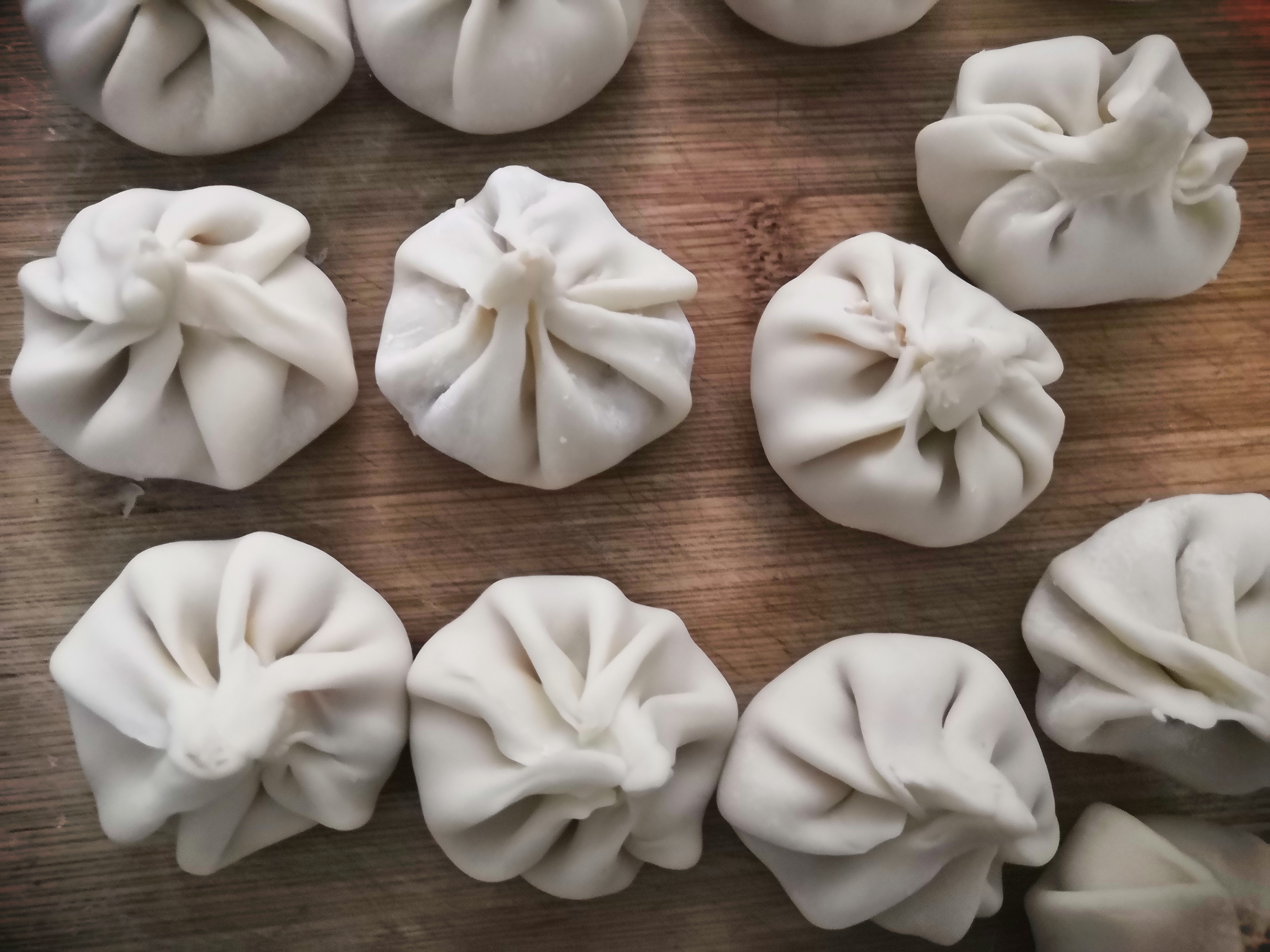 菜场买的饺子皮简易包法,菜市场买的饺子皮可以做蒸饺吗