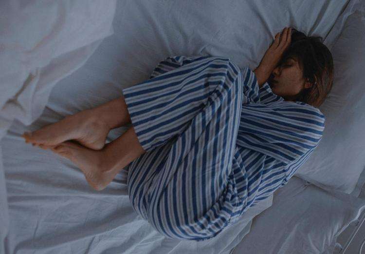 香港女子整容前后,香港女明星整容失败案例