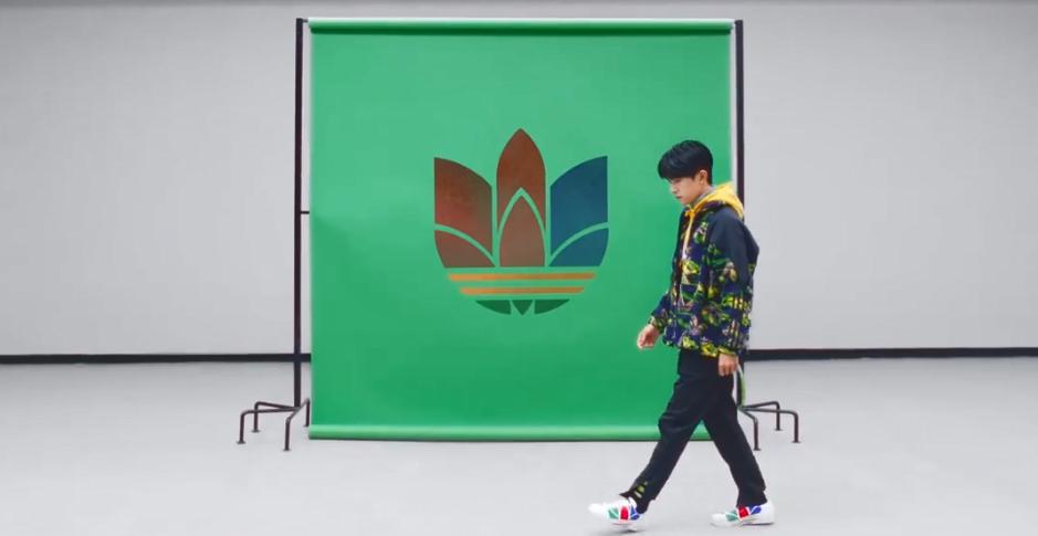 adidas三叶草鞋新版和旧版,adidas三叶草logo倒过来