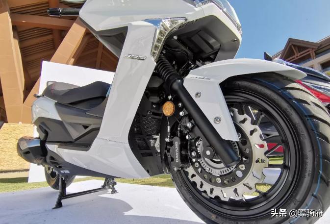 口碑最好的摩旅踏板车排行榜,中国十款摩旅小踏板车推荐