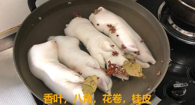 炖猪脚放醋可以让猪脚软烂吗,炖猪脚汤如何不焯水