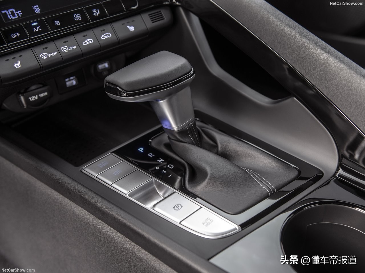 全新伊兰特和轩逸,轩逸2021款和现代伊兰特比较