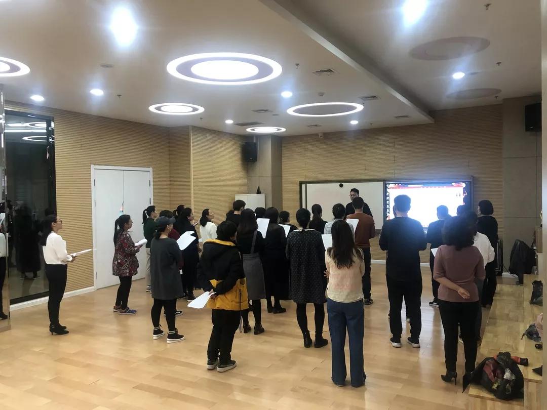 声乐成人班,成人声乐进修班