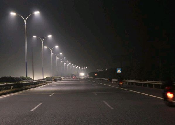 涓圭墰澶栬锤涓撹瑙嗛,涓圭墰澶栬锤涓撹