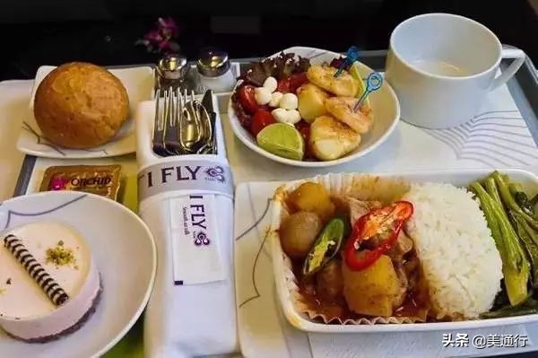 坐飞机有什么免费福利,坐飞机有哪些免费的福利