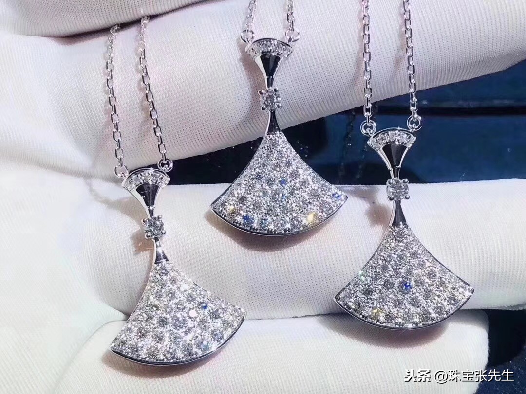 寒冬珠宝,黄金首饰冬季保养