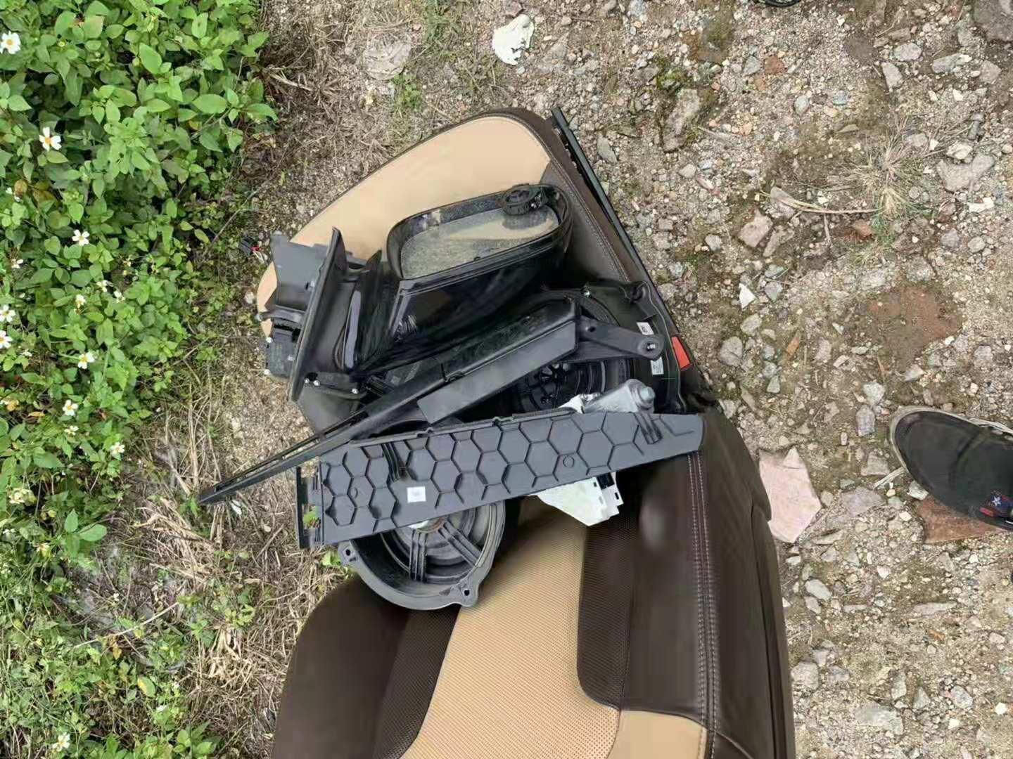 奥迪q707款v8,07款奥迪Q73.6