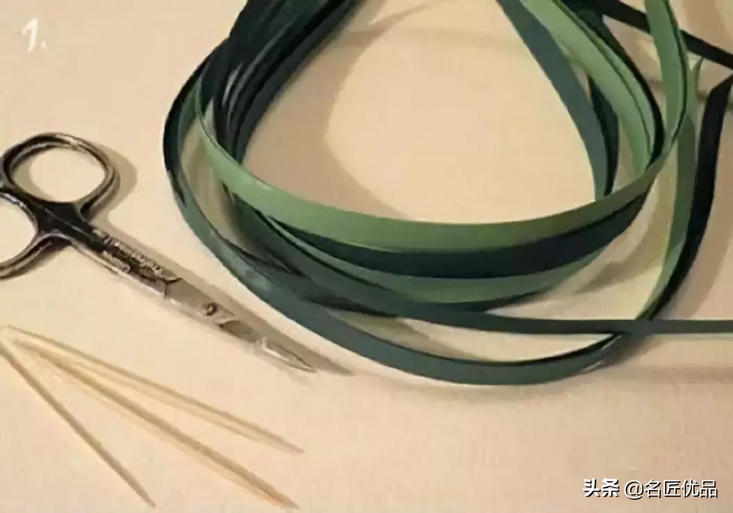 手工圣诞贺卡的做法非常简单,简单手工圣诞贺卡怎么做