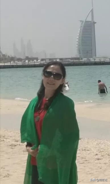 中国大妈式旅游拍照,中国大妈拍照十大姿势