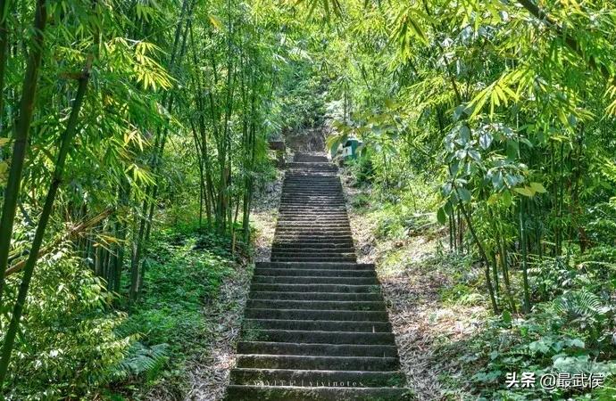 成都周边避暑一日游玩水古镇,成都周边免费避暑古镇地点推荐