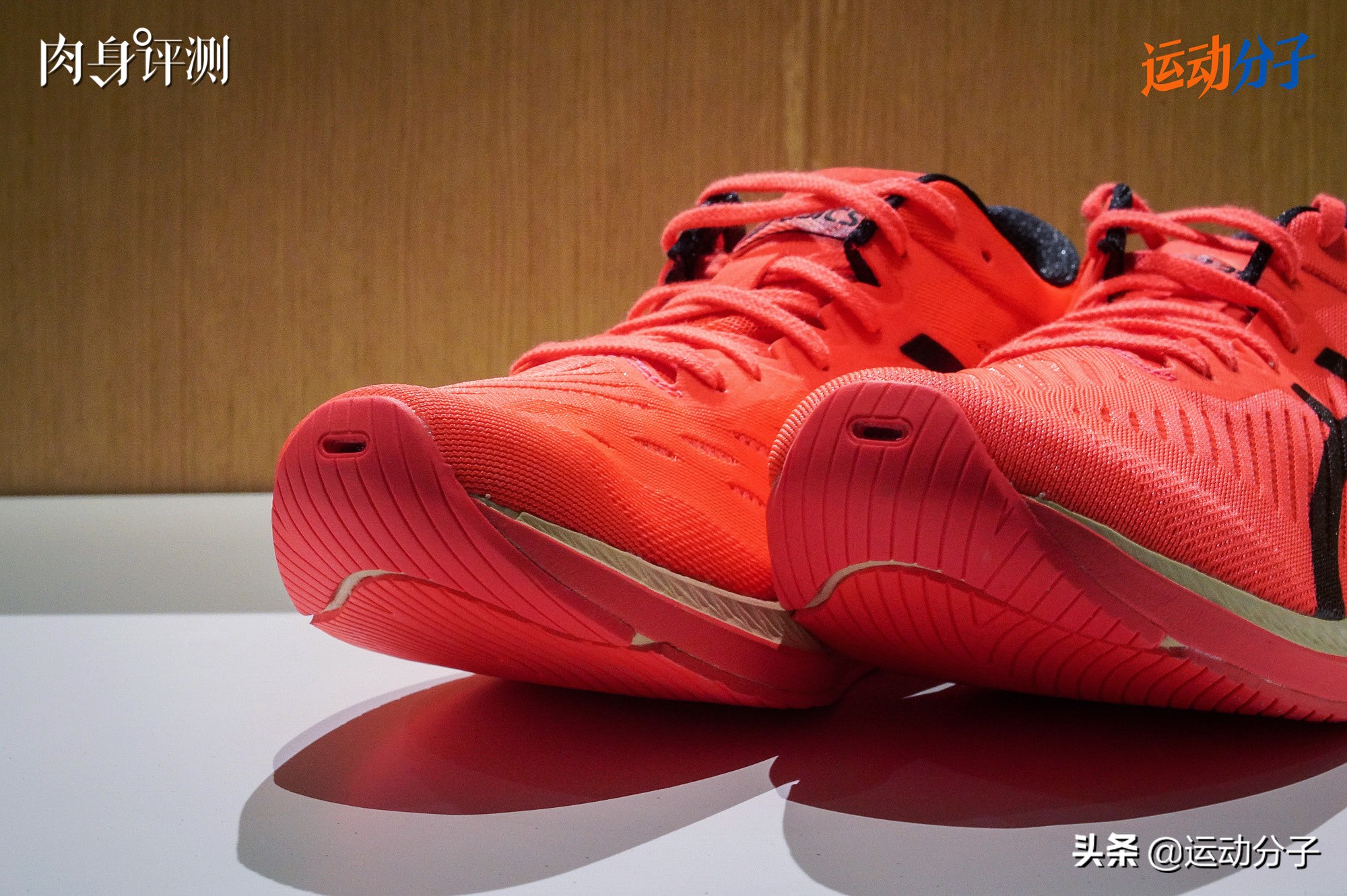 metaracertokyo纰虫澘璺戦瀷,asicsmetaracer