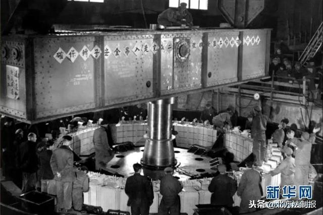 吉林丰满水电站原大坝爆破,小丰满水电站大坝拆除