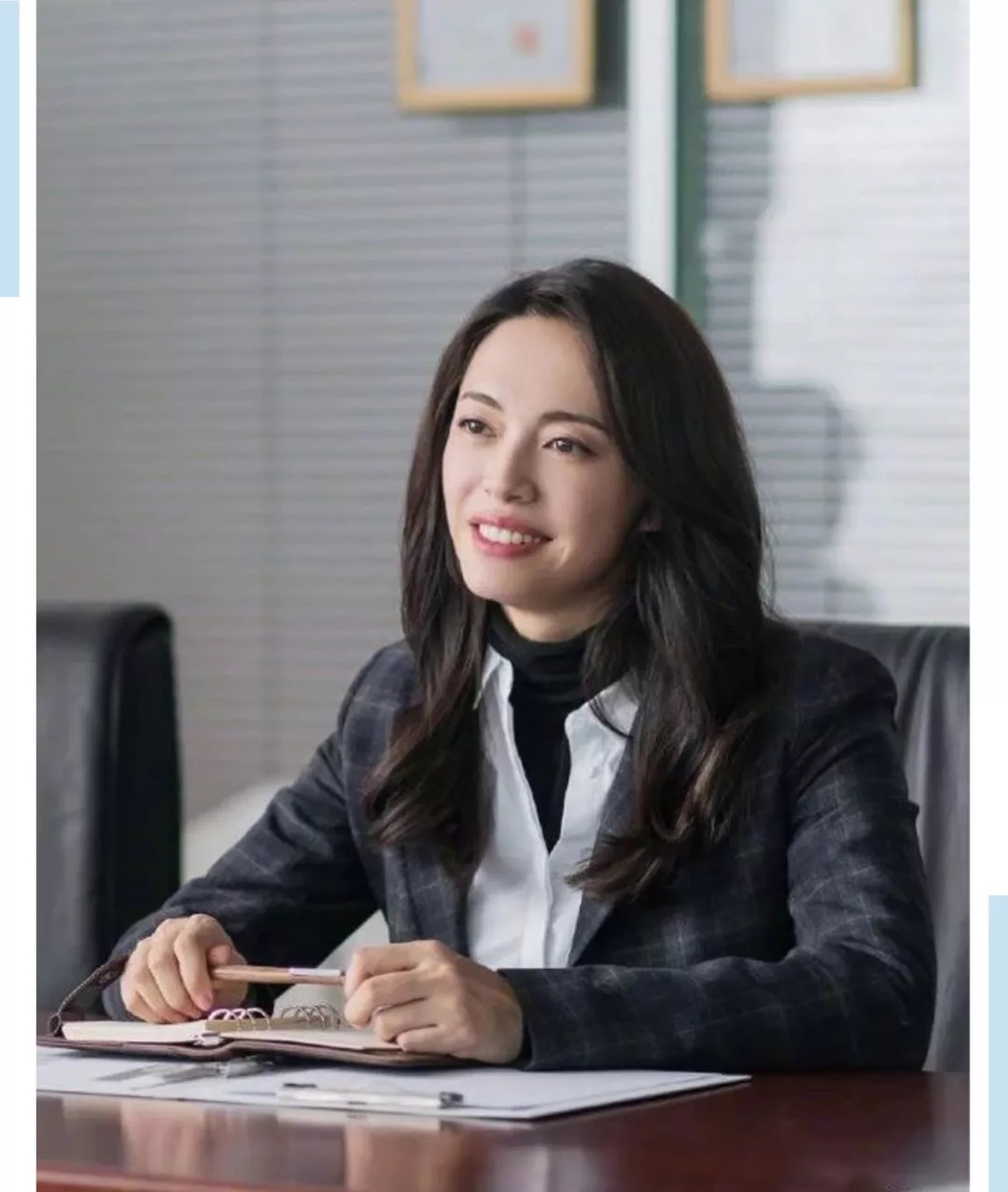 怎样选择领子贴切的高领打底衫,高领打底衫怎么穿好看