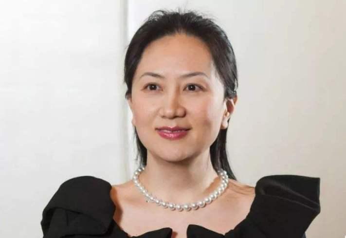 任正非女儿巴黎名媛舞会视频,任正非的小女儿参加名媛舞会