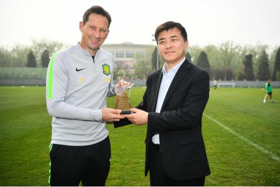 武磊为什么被里皮重用,武磊和里皮的最新消息