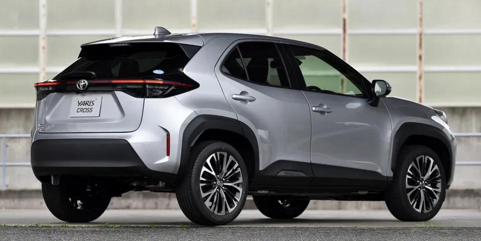 丰田雅力士国内最新款,丰田雅力士2020款落地价格