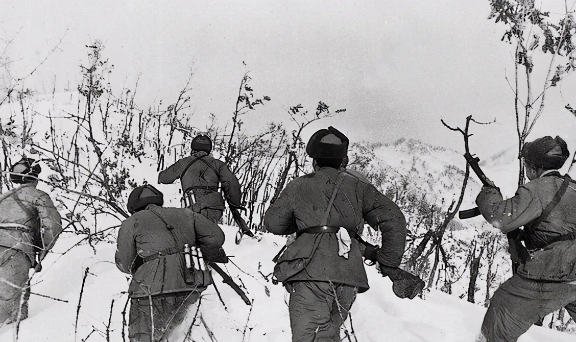 志愿军14小时行军75.5公里简介,志愿军113师14小时行军70公里