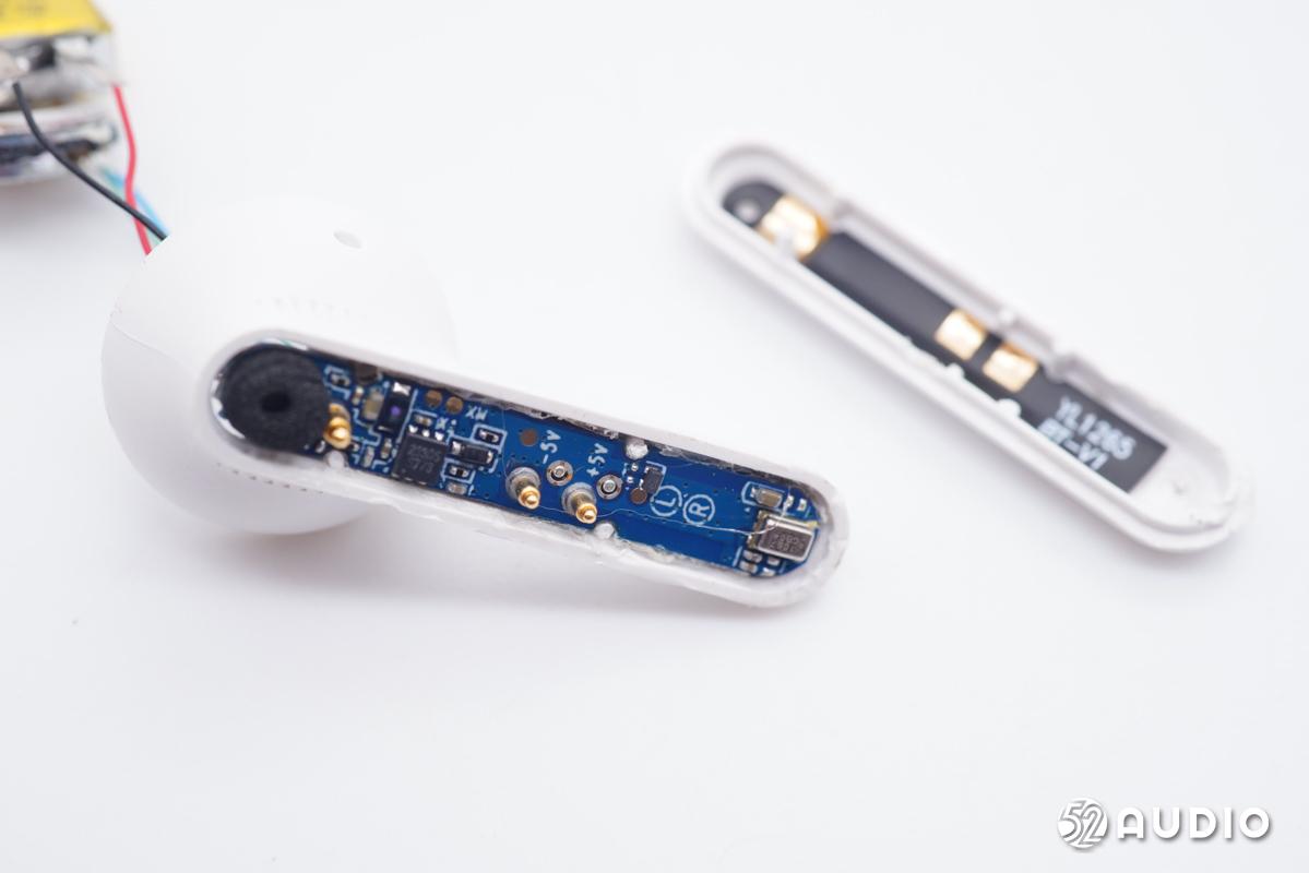 降噪真无线耳机jbl,轻量化监听耳机