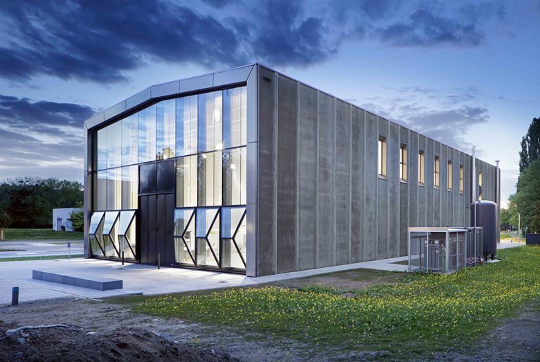 瑞士2168机芯和8234机芯通用吗,3330机芯和7750机芯通用么