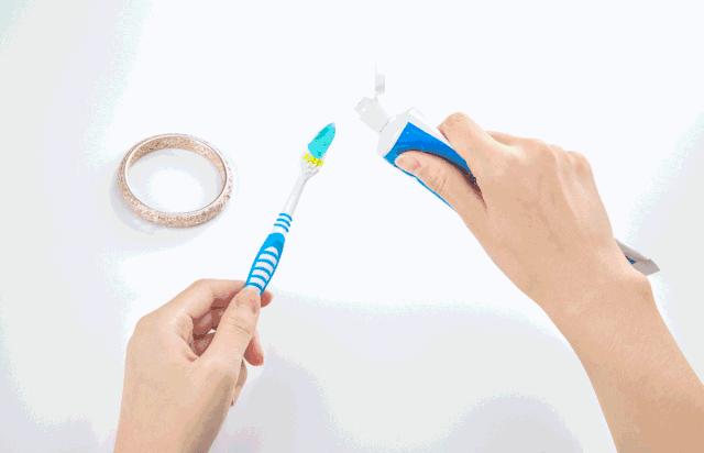 翡翠变绿最好方法,翡翠变黄怎么修复