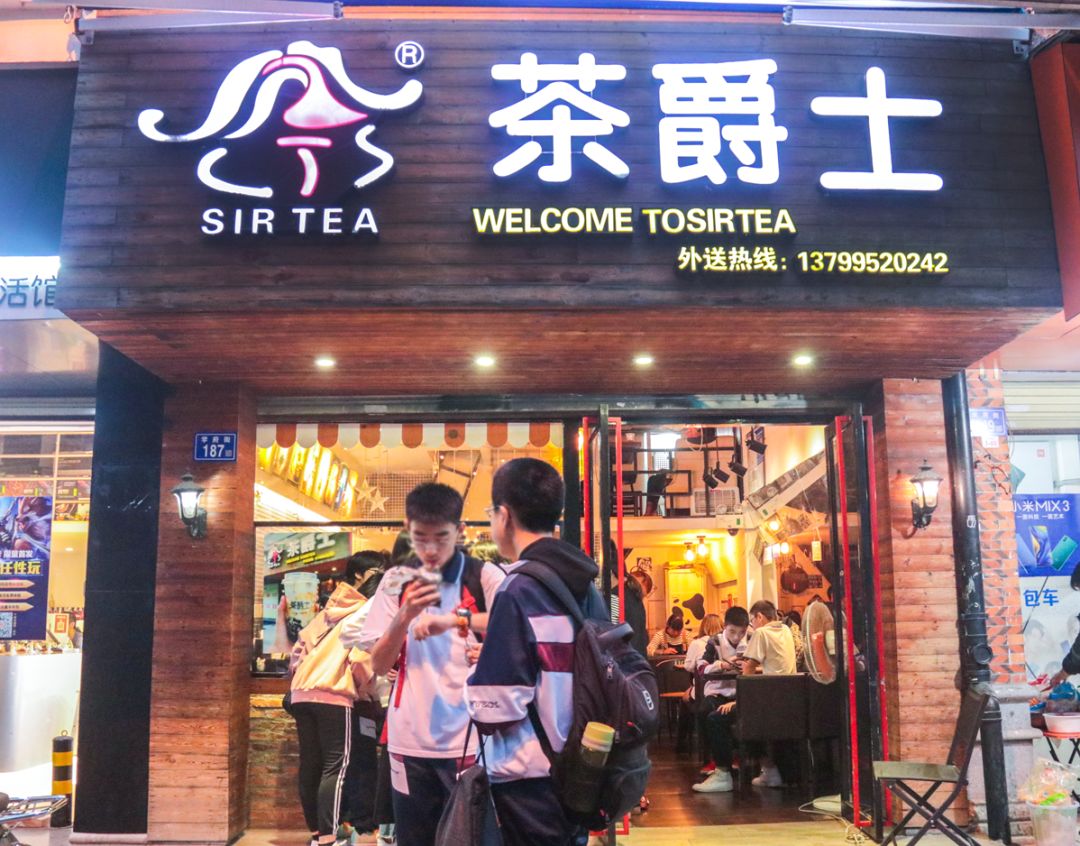 任尔东西南北风配图,任尔东西南北风我亦巍然不动