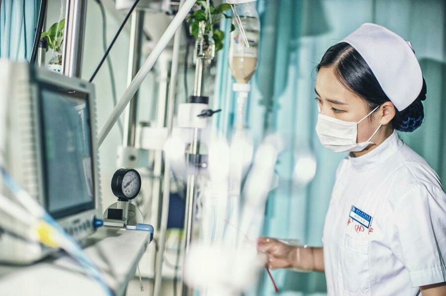 化疗时为什么要置PICC中心静脉导管、或埋输液港呢？