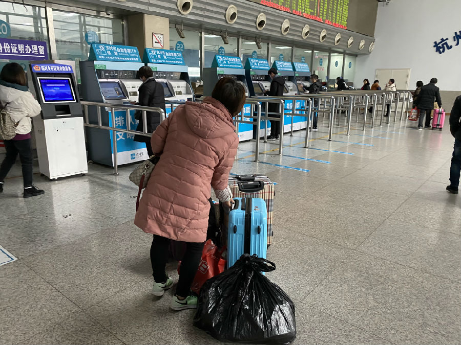 春运火车票今起开售买票,春运火车票今日开售