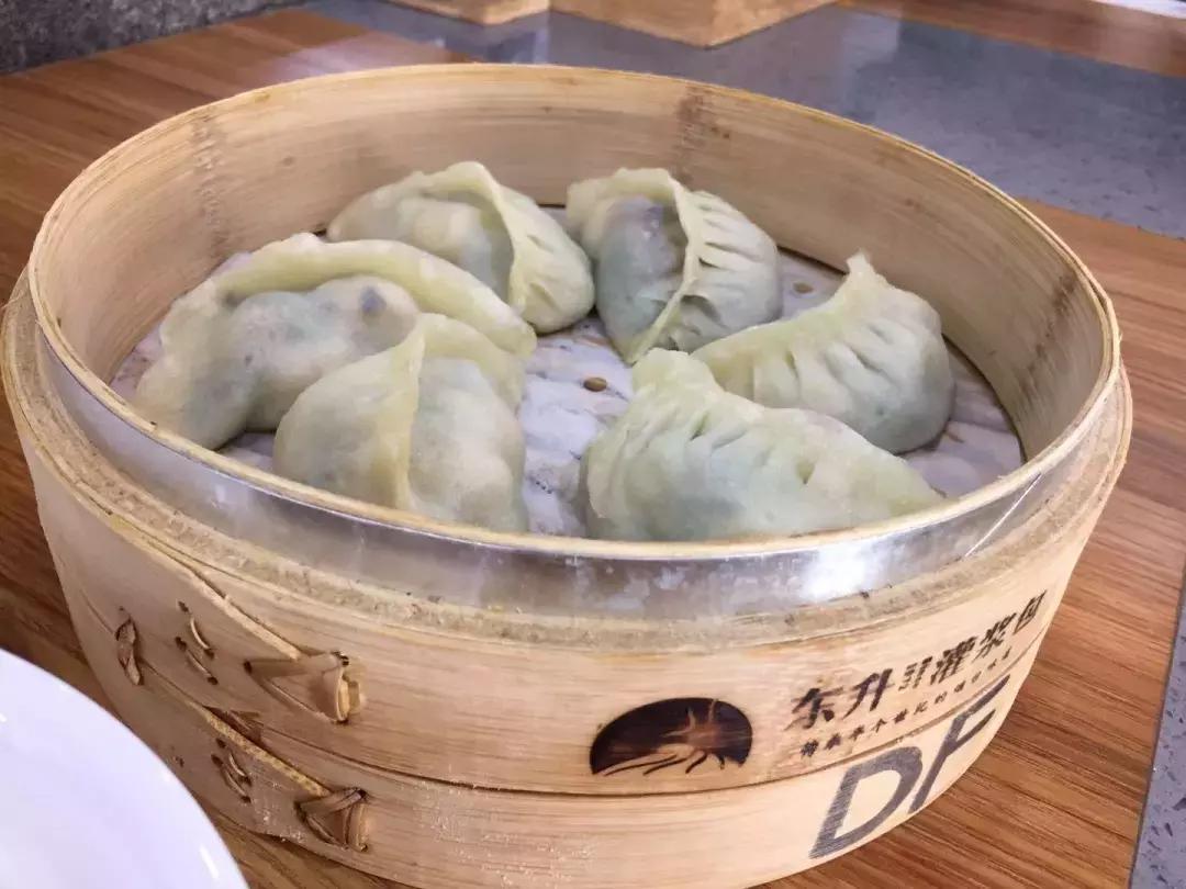 烟台市里人都说自己的街道好！你看对不对！