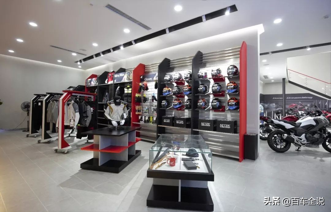 每个男孩都有一个女孩梦,每个男孩都有一个单车梦