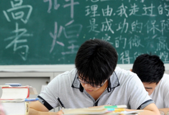 穷人家的孩子适合什么工作,学历低的孩子适合干哪些工作