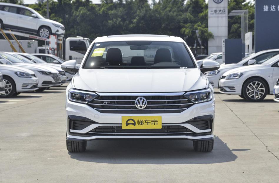 速腾1.5t超越版市区拥堵路段油耗,速腾深度测评