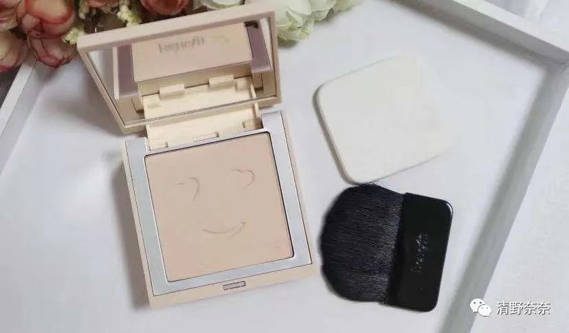 推荐一款平民好用的粉饼,给推荐一款特别细腻不干的粉饼