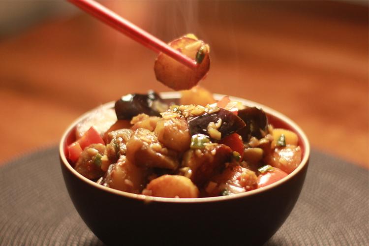 熬汤要不要泡沫,红薯煮出来的泡沫要撇掉嘛