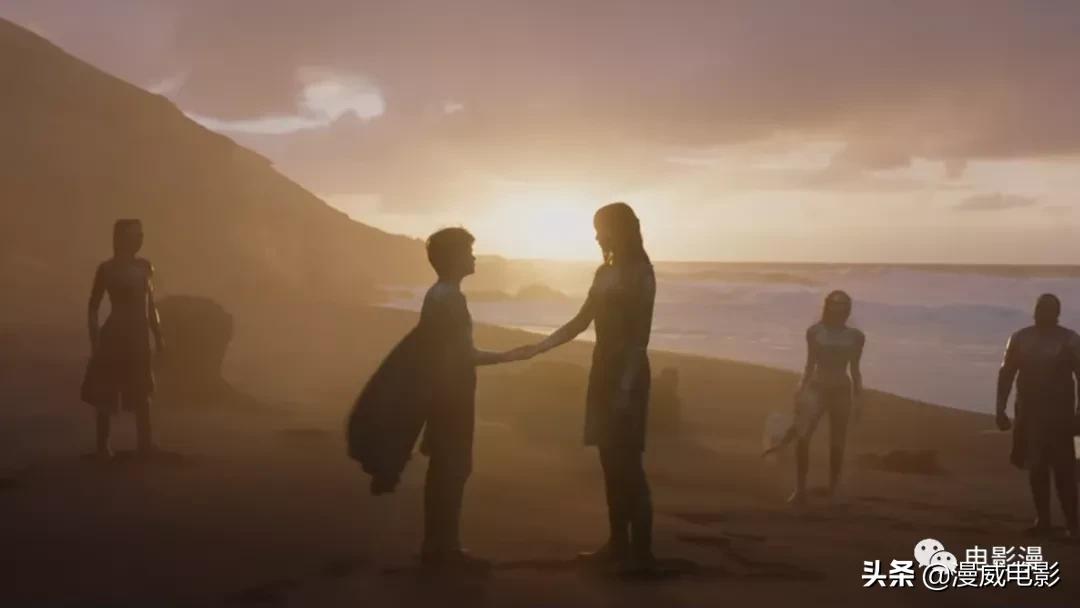 永恒族最后为啥撞太阳,永恒族惹争议