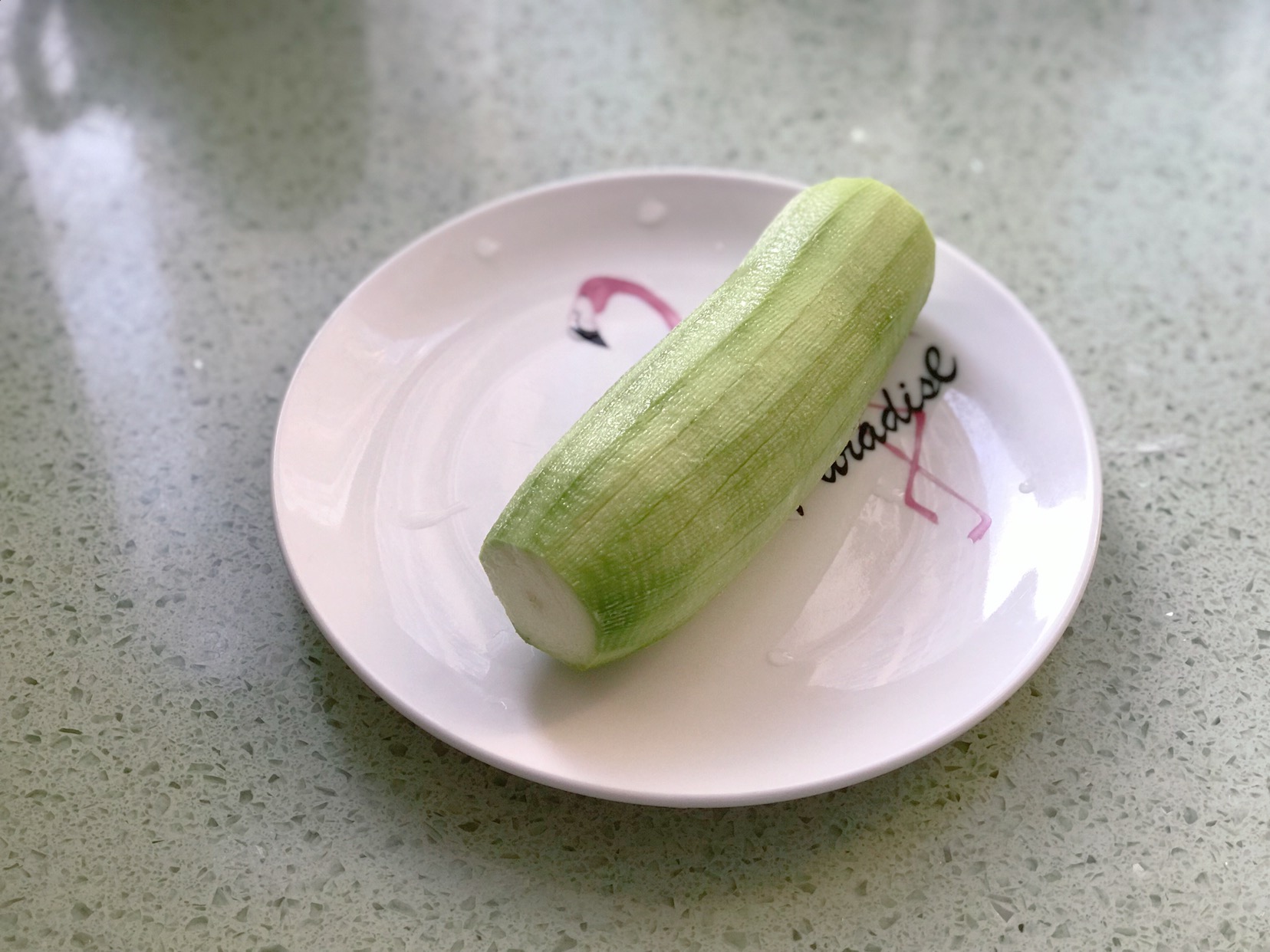 麻酱凉拌西葫芦的正确方法,西葫芦丝拌麻酱用烫一下西葫芦吗