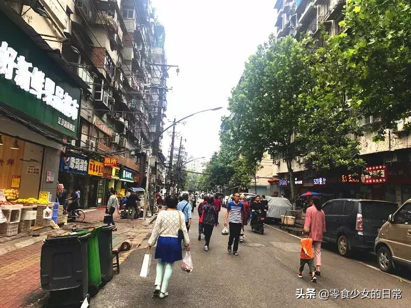 藏在武汉老巷子的实惠餐厅,武汉正宗老字号店