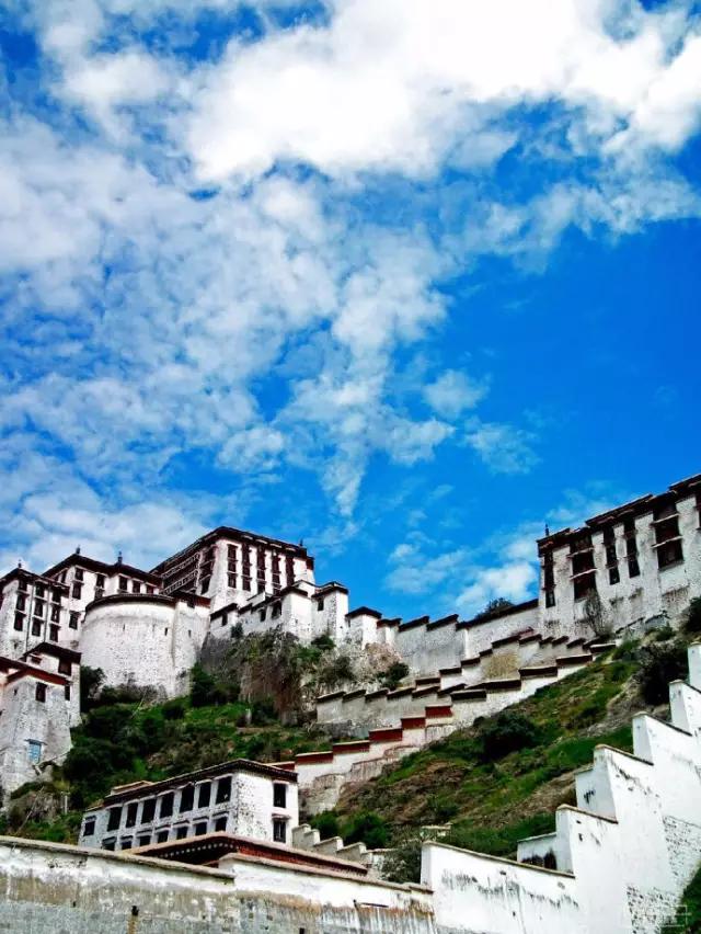 世界著名宫殿是哪几个,世界十大宫殿建筑排名